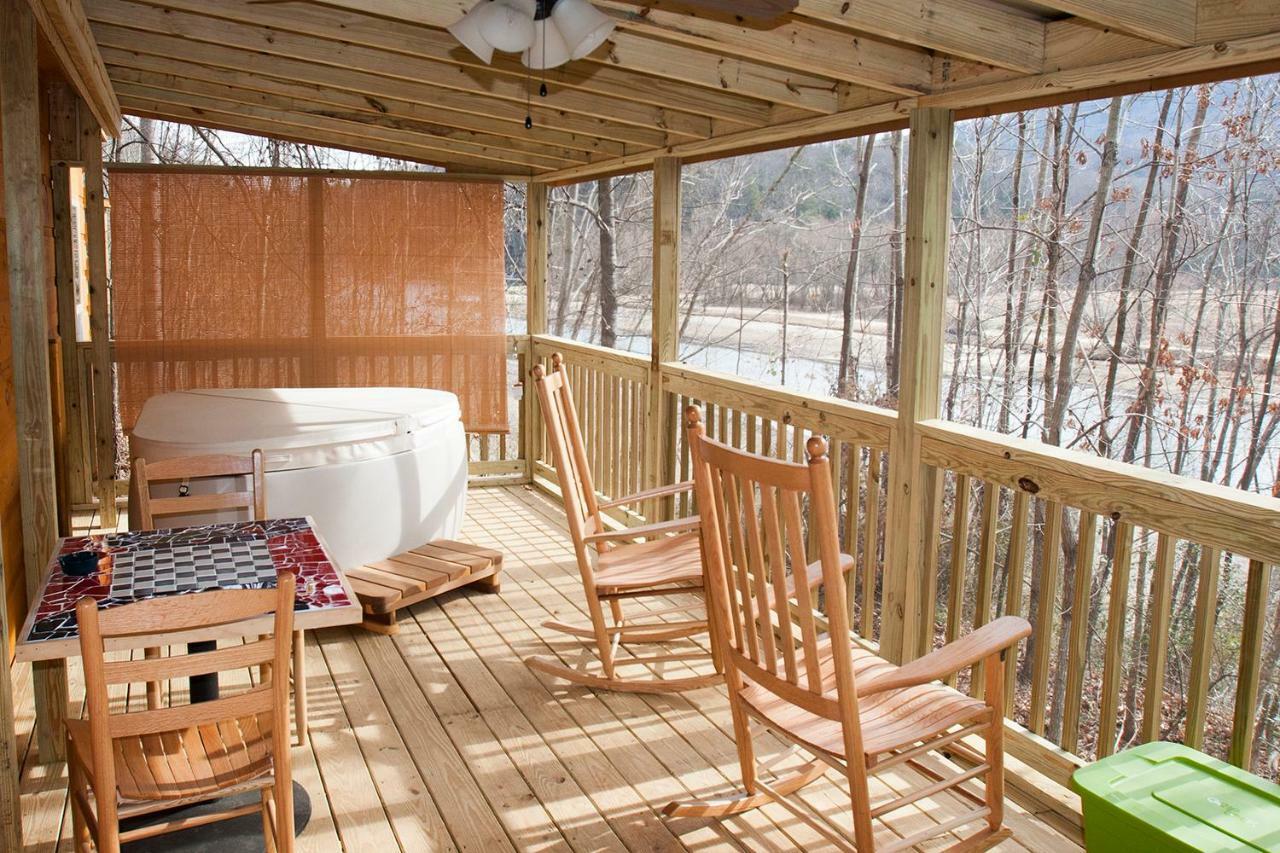 Pine Gables Cabins Villa Lake Lure Exterior photo