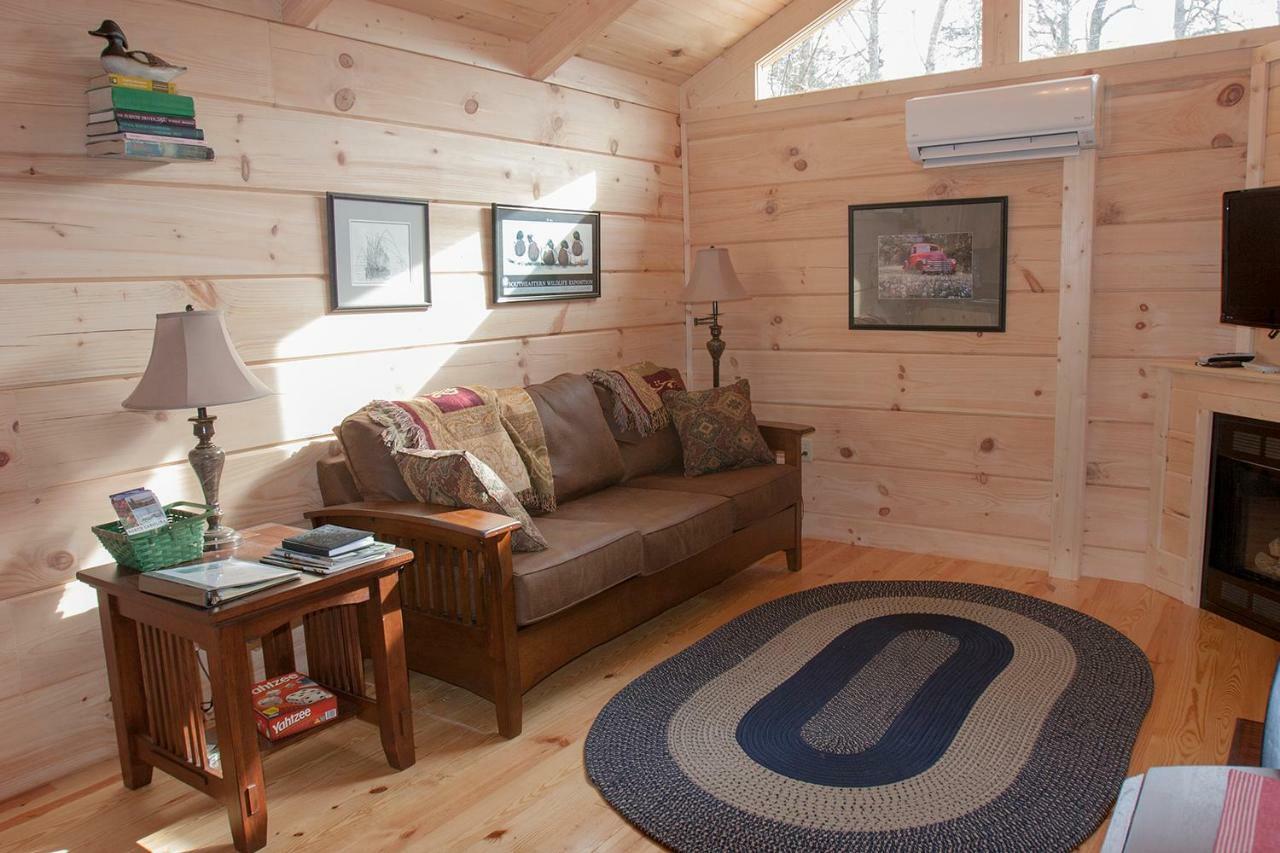 Pine Gables Cabins Villa Lake Lure Exterior photo