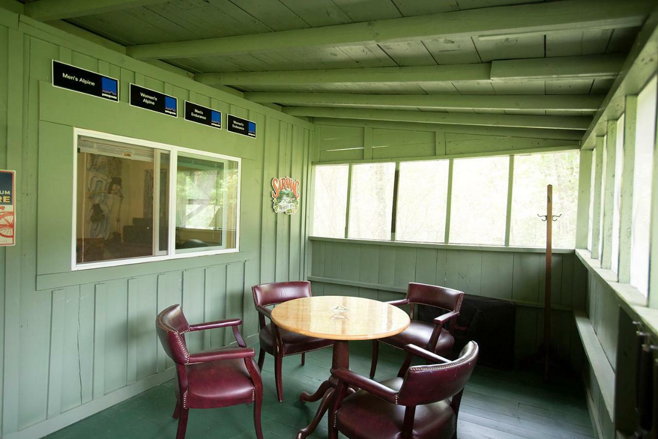Pine Gables Cabins Villa Lake Lure Exterior photo