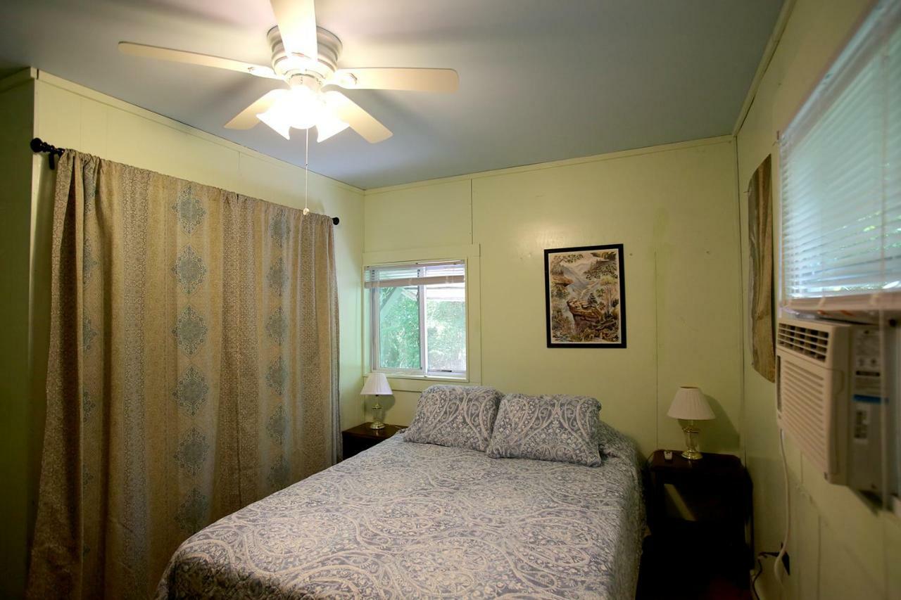 Pine Gables Cabins Villa Lake Lure Exterior photo