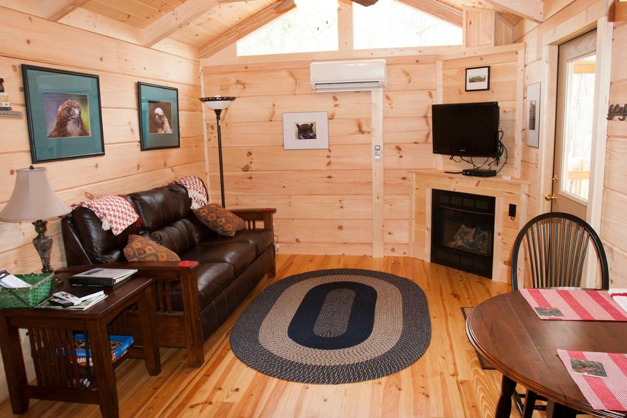 Pine Gables Cabins Villa Lake Lure Exterior photo